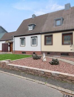 Ruhige Lage von Dessau: Doppelhaushälfte sucht neue Eigentümer - Dessau-Roßlau