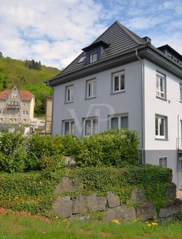 TOP-Lage für Ihr Gewerbe - Laufend modernisiertes Wohn- und Geschäftshaus - Vielseitig nutzbar - Künzelsau