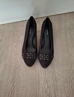 Schwarze Pumps - Bayreuth