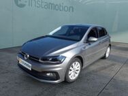 VW Polo, 1.0 TSI Highline Sportpaket Ap, Jahr 2020 - München