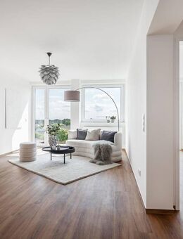 Sonnige Großzügigkeit trifft modernes Wohngefühl - Neumünster
