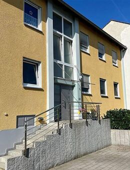 Leerstehende 2,5-Zi.-Wohnung in ruhiger Lage von Neumarkt-Pölling - Provisionsfrei! - Neumarkt (Oberpfalz)