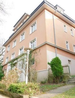 Gemütliche 2-Zi.-Whg. mit neuem Bad, hübschen Dielen und kleiner Loggia- auf Wunsch ab sofort frei - Wuppertal