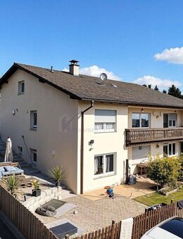 Geräumige 4,5 Zimmer-Wohnung mit Weitblick und großen Balkon - Rattenkirchen