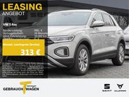 VW T-Roc, 1.5 TSI LIFE, Jahr 2023 - Gelsenkirchen