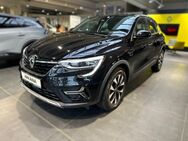 Renault Arkana, TCe 140 Equilibre Notrad, Jahr 2022 - Dresden