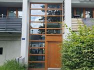 Moderne Wohnung mit Balkon in ruhiger und zentraler Lage - Gütersloh