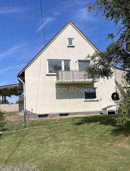 Hier ist Platz für zwei Generationen! - Hennef (Sieg)