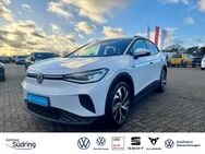 VW ID.4, Pro Automatik IQ Light, Jahr 2023 - Nienburg (Weser)