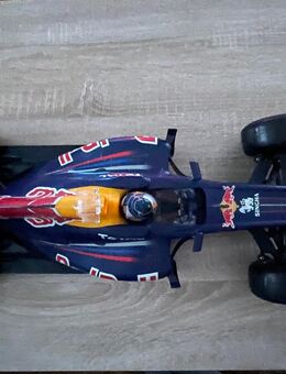 Deagostini Red Bull RB 7 Vettel ferngesteuert - Werdau