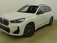 BMW X1, xDr 23dA M Sportpaket Park, Jahr 2022 - Paderborn