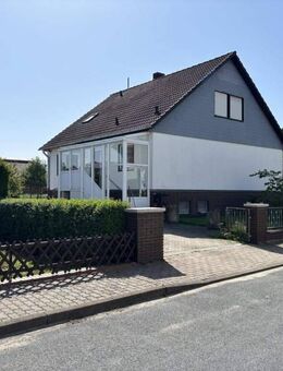*** Solides Okal-Haus mit Keller, Garage und großem Gartengrundstück *** - Rennau