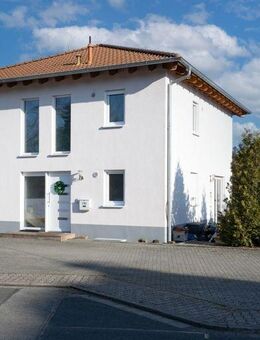 Haus mit Einliegerwohnung in 67705 Stelzenberg - Stelzenberg