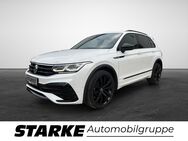 VW Tiguan, 2.0 TDI R-Line Black Style, Jahr 2021 - Georgsmarienhütte