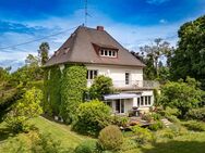 Altbauvilla auf traumhaften Anwesen - München