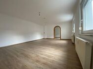 Sehr schöne, großzügige 3-Zimmer-Wohnung in zentrumsnaher Lage in Weiden zu vermieten! - Weiden (Oberpfalz)