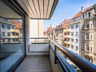 Modernisierte Zwei-Zimmer-Wohnung mit zwei Balkonen im angesagten Lehenviertel - Stuttgart