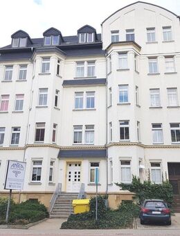 Ansprechende 2-Raum-Wohnung mit Balkon in einem liebevoll kernsanierten Gründerzeithaus im Lutherviertel - Chemnitz