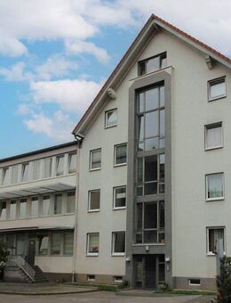 Sofort einziehen: 2-Zimmer-Wohnung in gepflegtem Mehrfamilienhaus - Iserlohn