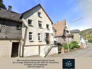 Kapitalanlage mit Potenzial - DHH mit 3 Wohneinheiten! - Betzdorf