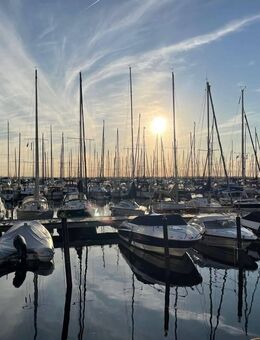 sehr komfortabele Ferienwhg. am Wendtorfer Strand, 2 Zimmer, Bad & Gäste-WC inkl. See- und Hafenblick - Wendtorf