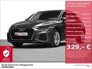 Audi A3, Sportback 40 TFSI E S-LINE VO, Jahr 2021 - Wuppertal