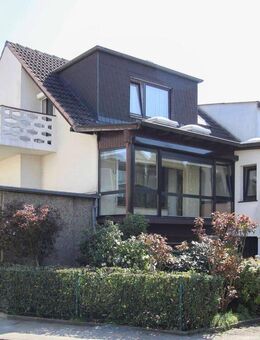 Großes Einfamilienhaus für Mehrgenerationen in schöner Lage von Essen/Burgaltendorf - Essen