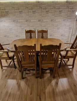 Essgruppe Eiche massiv, Sitzgruppe Tisch 4 Stühle, 2 Sessel - Oberhausen