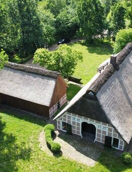 Exklusives Reetdachhaus mit Scheune – Ruhe und Natur pur - Engelschoff
