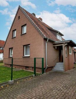 Einfamilienhaus mit viel Potential - Lahstedt
