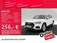 Audi Q3, 40 TDI qu, Jahr 2020 - München