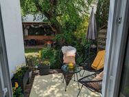 Schöne 3-Zimmer-Erdgeschosswohnung mit Terrasse und Einbauküche - Augsburg