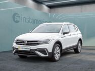 VW Tiguan, 1.5 TSI Allspace LIFE, Jahr 2022 - München