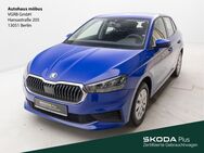 Skoda Fabia, 1.0 TSI Active, Jahr 2021 - Berlin