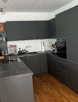 Helle moderne First Class 3-Zimmerwohnung mit 2 Bädern und umlaufendem Balkon im Neubau - Berlin