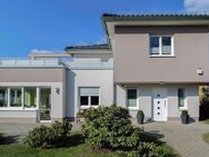 Einmaliger Luxus: Moderne Architektenvilla mit hochwertigen Details in Bestlage von Freiberg - Freiberg