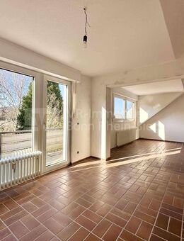 Helle und einladende Dachgeschosswohnung in Alfter! - Alfter