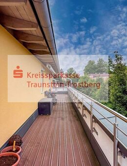Attraktive Kapitalanlage: 3-Zimmer-Dachgeschosswohnung im Kirschgarten Traunstein - Traunstein
