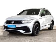 VW Tiguan, 2.0 TDI R-Line BlackStyle IQ Dig, Jahr 2022 - Hannover