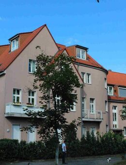 Sonnige, ruhige Dachgeschosswohnung in Treptow-Köpenick - Berlin