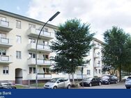 PKW-Stellplatz inklusive! - zentrale Lage in Mariendorf mit Balkon - Berlin