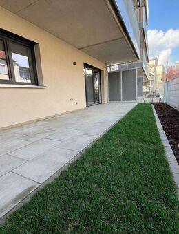 Wunderschöne Terrassenwohnung in Stadtpark-Nähe! **ERSTBEZUG** - Fürth