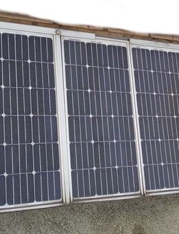 Solarmodule mit Regler, gebraucht - Hamburg