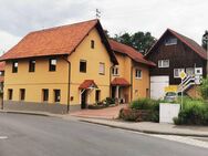 Großes Ein / Mehrgenerationenhaus mit Nebengebäuden - Ermershausen