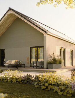 Bungalow überdachte Terrasse, massiv gebaut, Preis inkl. Grundstück - Röhl