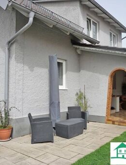 Haus mit Charme und großem Grundstück - Mühldorf (Inn)