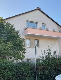 Attraktive Dachgeschosswohnung mit 2 Balkonen - Alfter