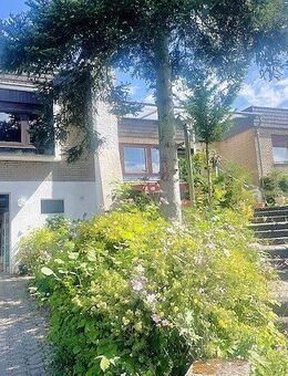 Haan-Ost In ruhiger, stadtnaher Lage: Freistehender Bungalow - Haan