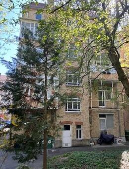 Gewerbe und /oder Wohnen? Historischer Charme trifft Moderne . Modernisierte 5-Zimmerwohnung im Altbau, Veranda, St... - Stuttgart