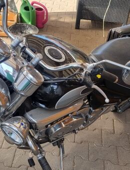 Motorrad HYOSUNG AQUILA 250 - Naunhof Zentrum
